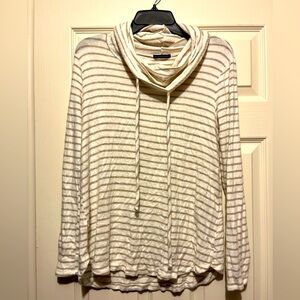 Staccato Ultra Soft Cowl Neck Pullover - Size L